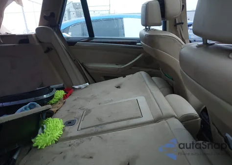 2008 BMW X5 3.0Si z USA, uszkodzony, nr VIN 5UXFE43578L006722